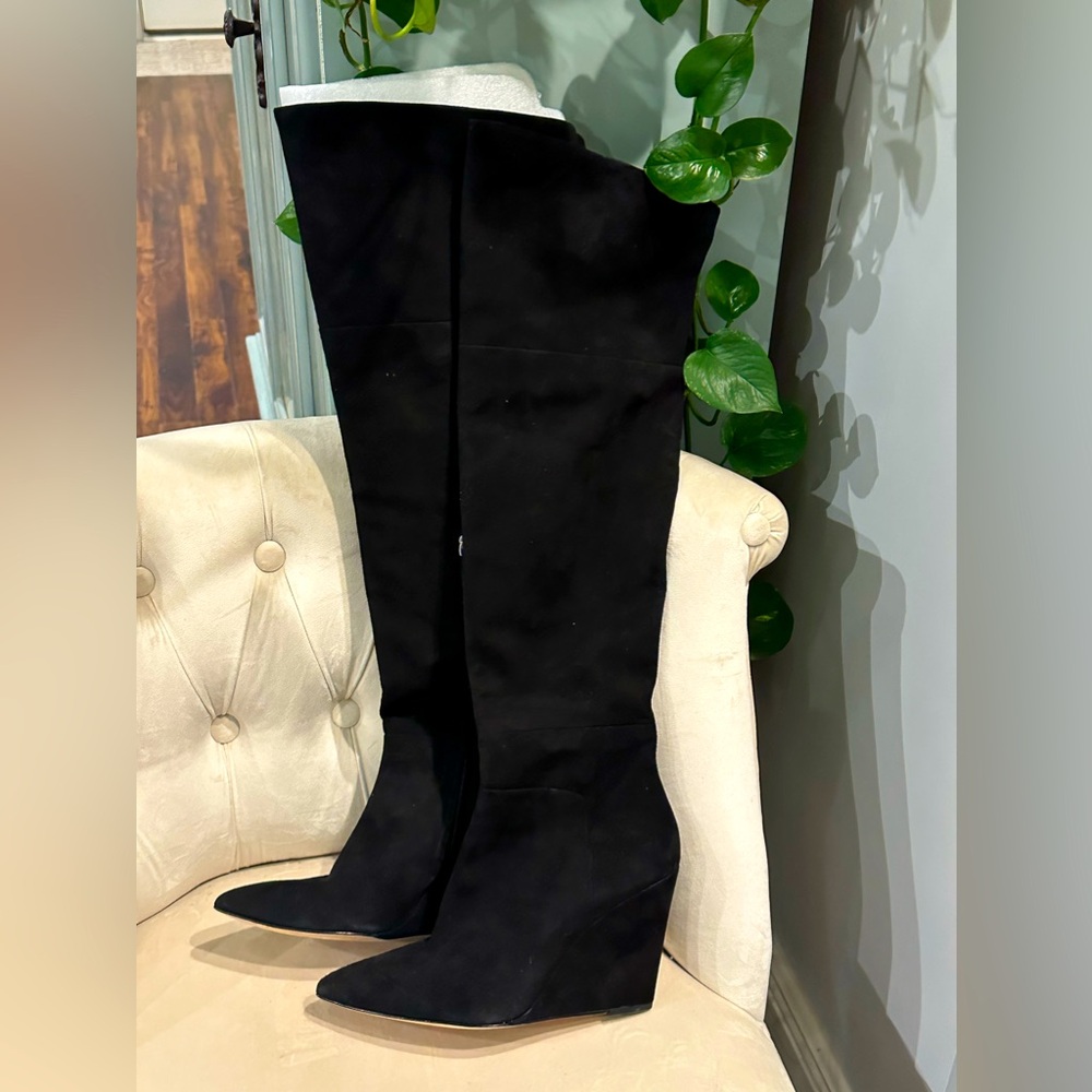 POUR la VICTOIRE Serra over the knee thigh high boots. New w/o tags Siz…